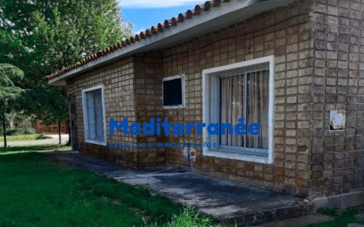 Casa En Venta En Solymar Con Jardín