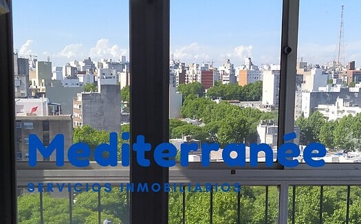 Exclusivo Apartamento En Cordón Con Vistas Despejadas Y Luminosidad Excepcional